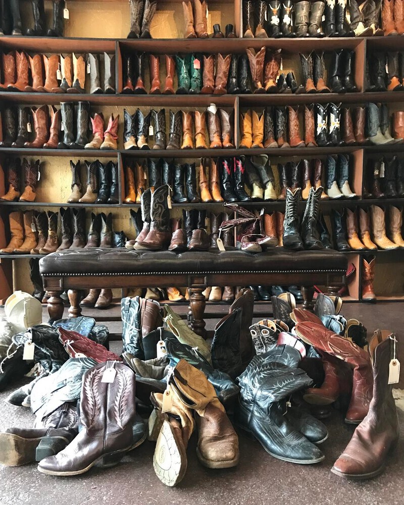Texas Custom Boots shop